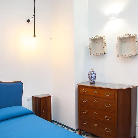 Storie Di Mare بولينيانو آ ماري